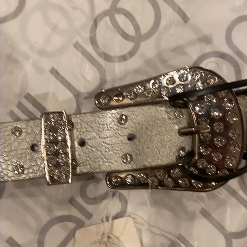 Silver rhinestone belt - Picture 3 of 3